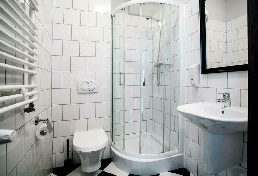 标准间, Hostel Wratislavia