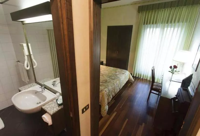 Standard Kolmen Hengen Huone, Astor Hotel Vintage