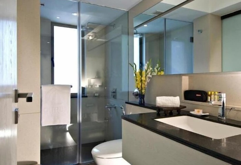 Номер Deluxe, Citrus Hotel Lonavala