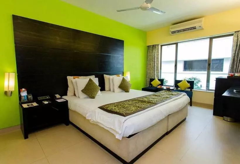 デラックスルーム, Citrus Hotel Lonavala