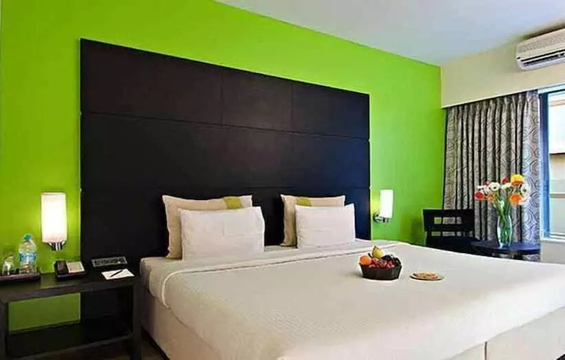 デラックスルーム, Citrus Hotel Lonavala