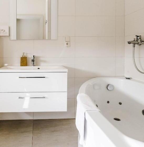 １ベッドルームアパートメント, Court Wellness&spa