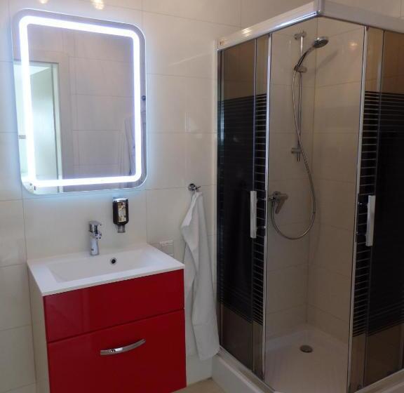 デラックスルーム, Court Wellness&spa