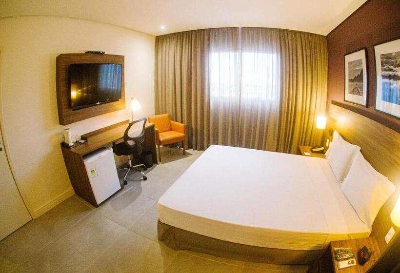 Standard Værelse Tilpasset til Handicappede, Diff