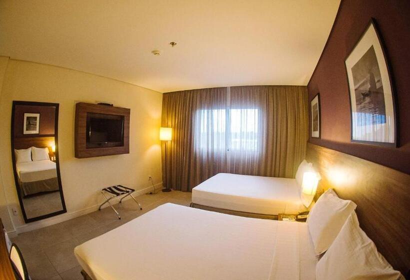 Standard Værelse 2 Dobbeltsenge, Diff