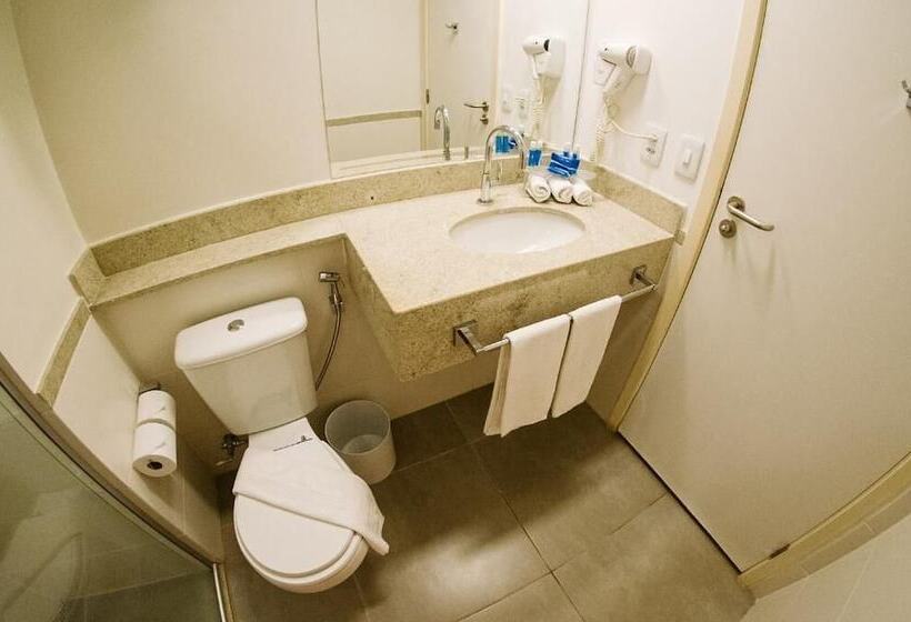 Standard Værelse 2 Dobbeltsenge, Diff