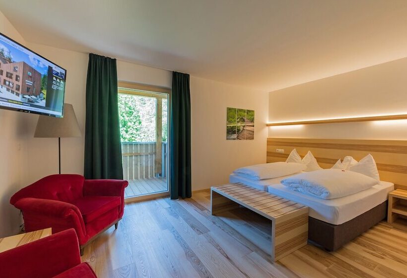 חדר סופריור, Dolomiten