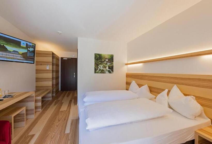 חדר סופריור עם מרפסת, Dolomiten