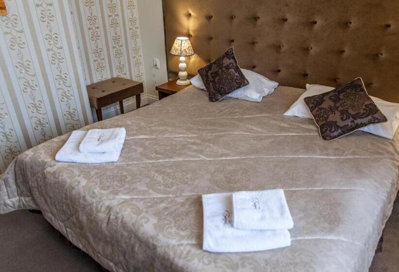 اتاق استاندارد, Fryderyk