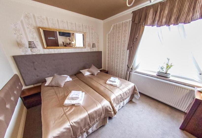 اتاق استاندارد, Fryderyk