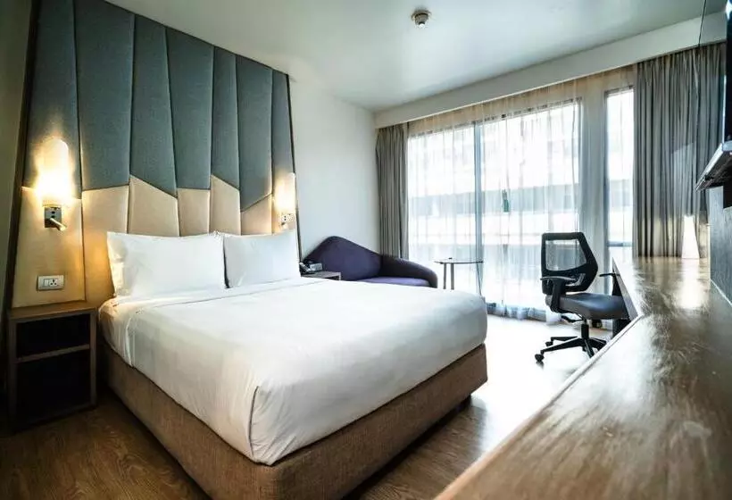 スタンダードルーム, Holiday Inn Express Bangkok Sukhumvit 11, An Ihg