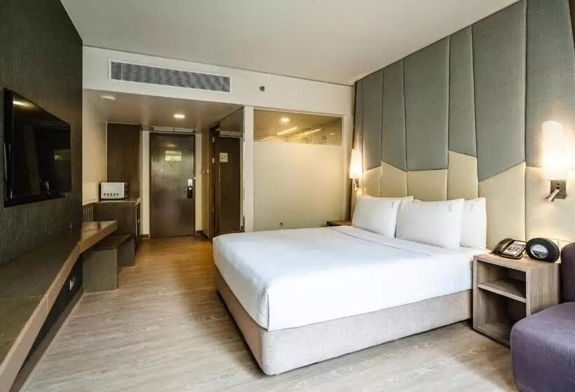 身障者適用スタンダードルーム, Holiday Inn Express Bangkok Sukhumvit 11, An Ihg