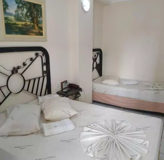 Standard-huone, Hollywood Palace