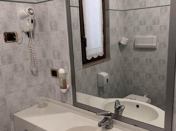 غرفة قياسية, La Locanda Della Franciacorta