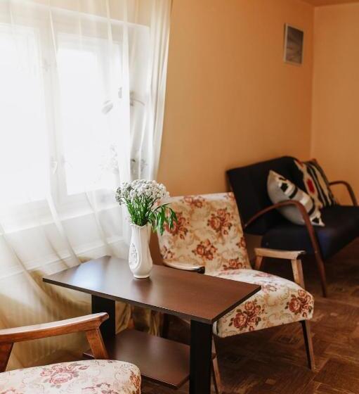 スタンダードトリプルルーム, Mala Praha