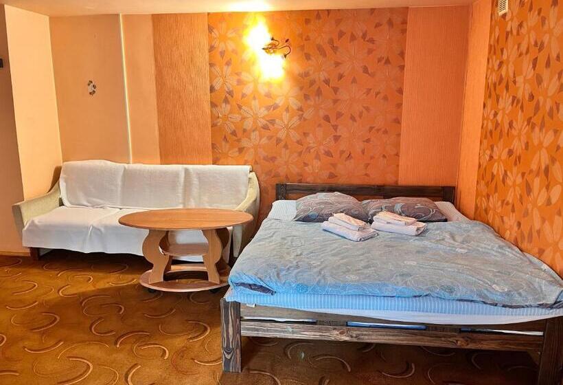 スタンダード４人部屋, Mala Praha