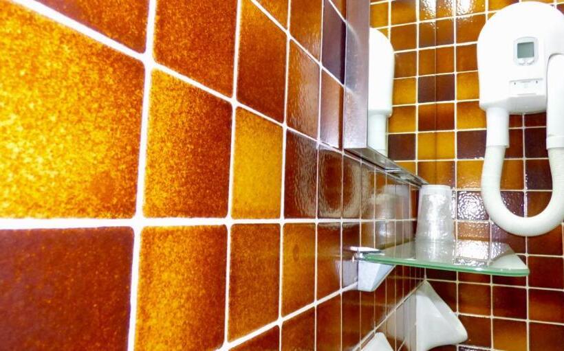 스탠다드 룸 측면 바다 전망, Mon Repos