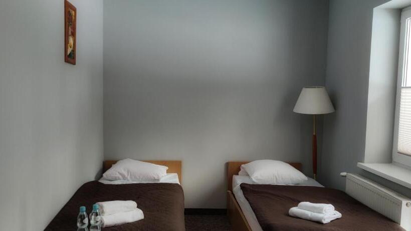 اتاق استاندارد, Ośrodek Konferencyjno Wypoczynkowy Krucze Skały W Karpaczu