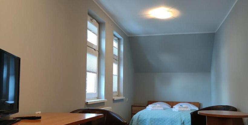 اتاق استاندارد, Ośrodek Konferencyjno Wypoczynkowy Krucze Skały W Karpaczu