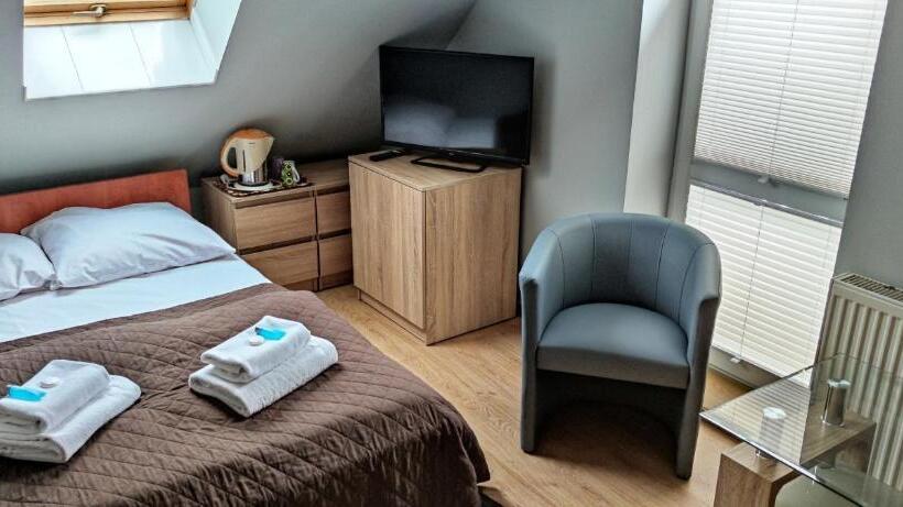 اتاق استاندارد, Ośrodek Konferencyjno Wypoczynkowy Krucze Skały W Karpaczu