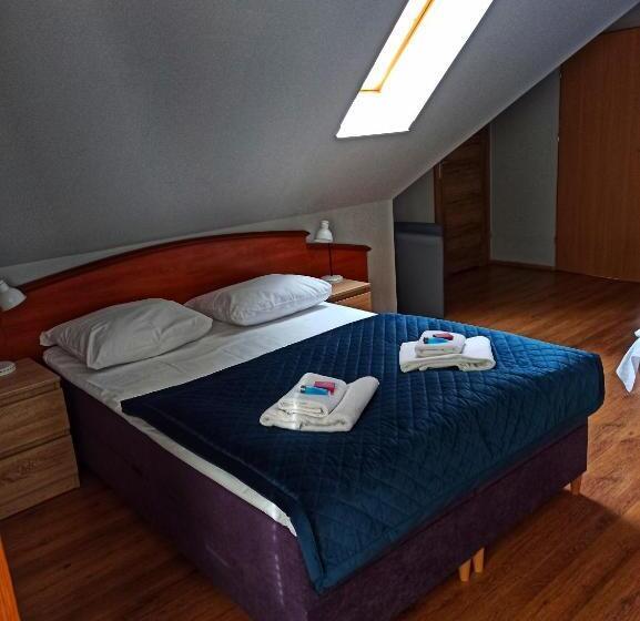 اتاق استاندارد, Ośrodek Konferencyjno Wypoczynkowy Krucze Skały W Karpaczu