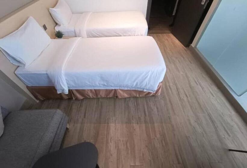 اتاق سوپریور, Pacific Express Hotel Central Market