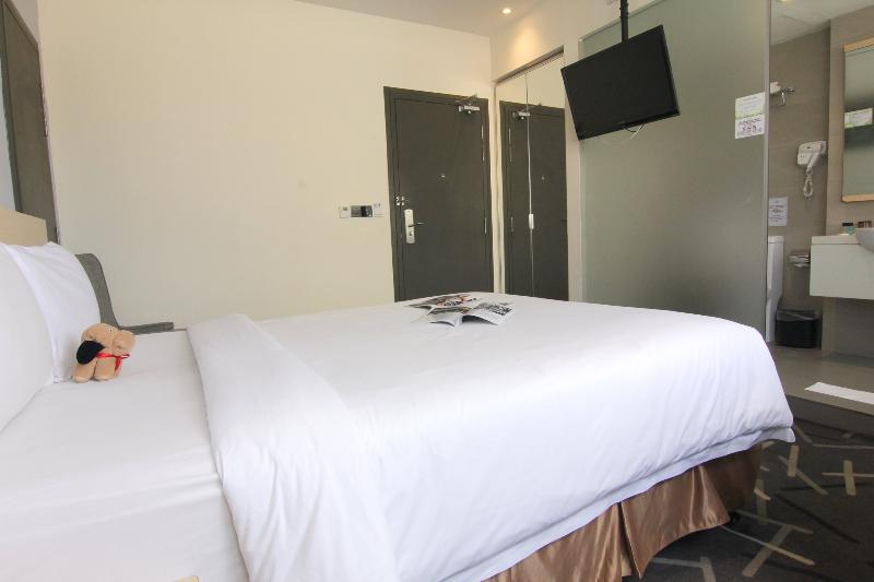 اتاق سوپریور, Pacific Express Hotel Central Market