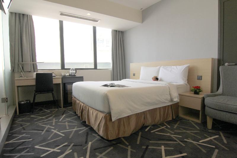 اتاق سوپریور, Pacific Express Hotel Central Market