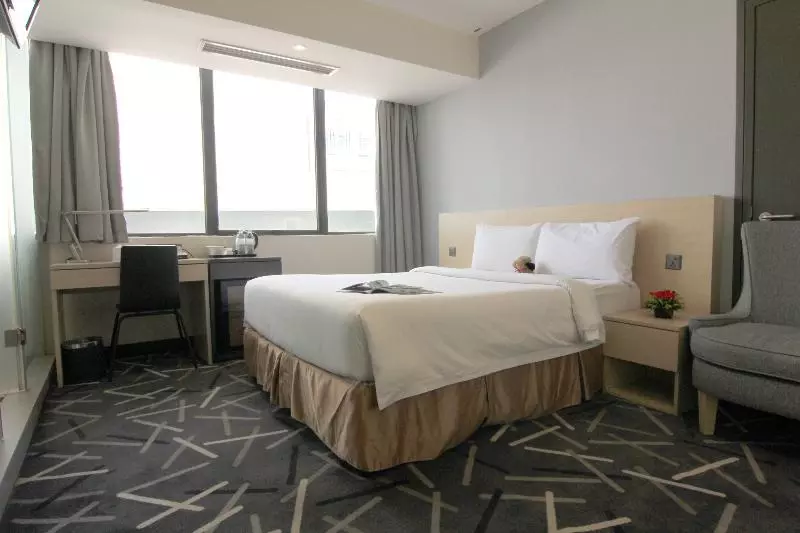 اتاق سوپریور, Pacific Express Hotel Central Market