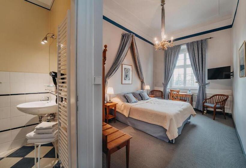 Номер Стандарт, Pałac łomnica   Karkonosze / Riesengebirge