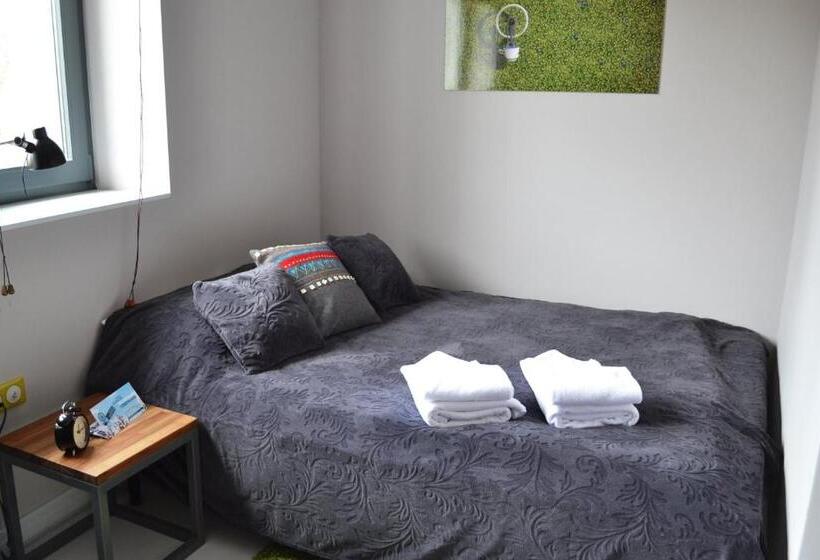 חדר סטנדרט, Republika Słoneczna