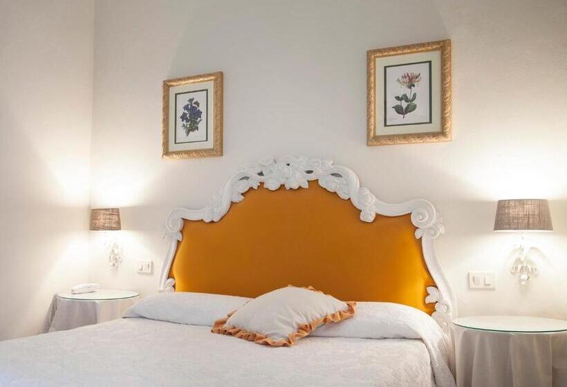 غرفة كومفورت, Villa Maremonti