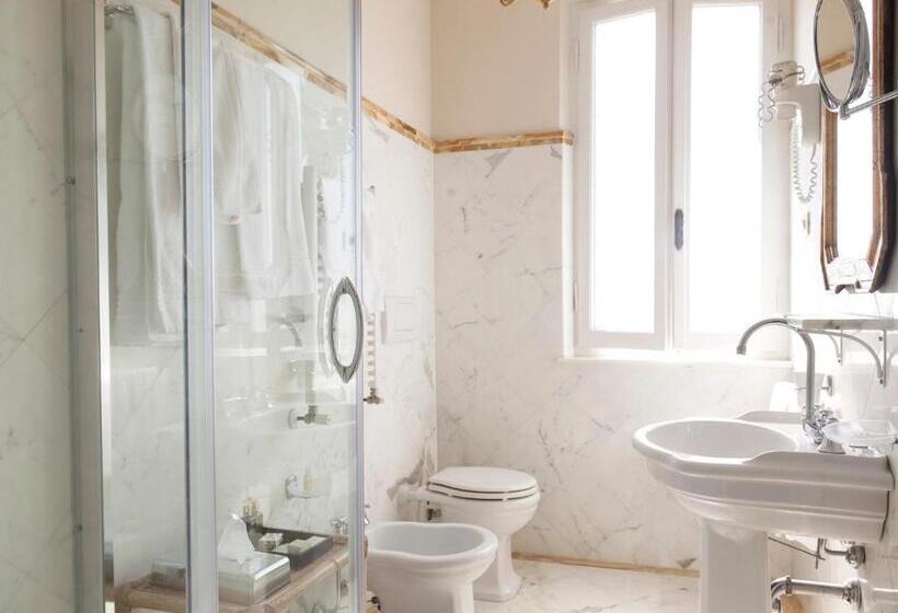Апартаменты с 1 спальней, смежные, Villa Maremonti