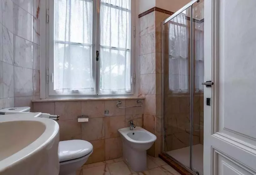 1ベッドルームアパートメントをつなぐ, Villa Maremonti