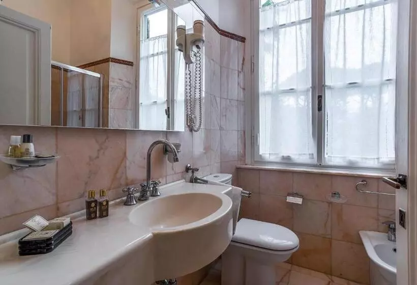 1ベッドルームアパートメントをつなぐ, Villa Maremonti