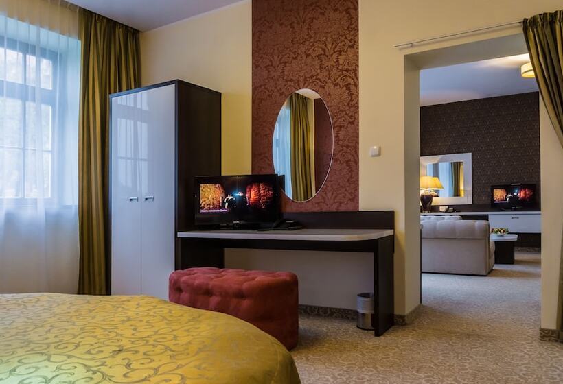Апартаменты 1 Спальня, Zamek Gniew   Hotel Rycerski