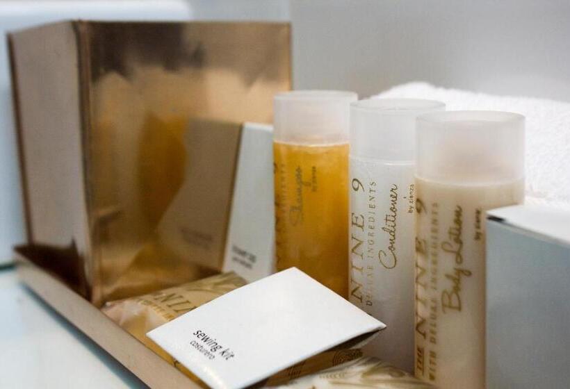 سوییت جونیور, Markee Hotel Boutique