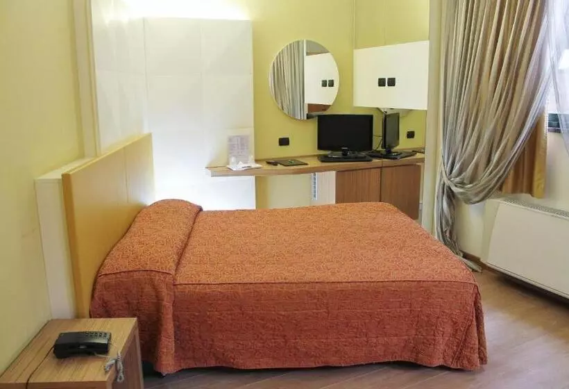 اتاق استاندارد, Motel Futura