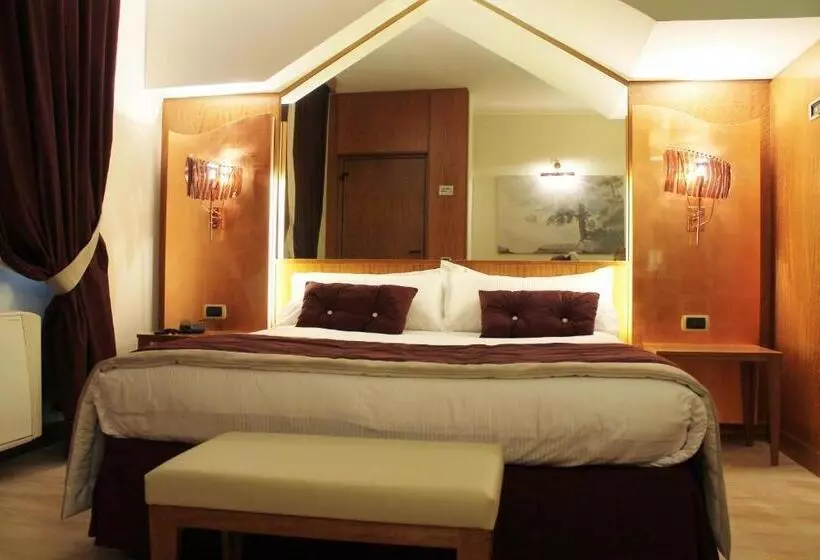 اتاق استاندارد, Motel Futura