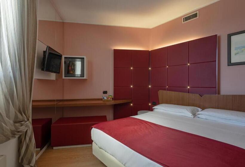 חדר סטנדרט יחיד, Motel Futura