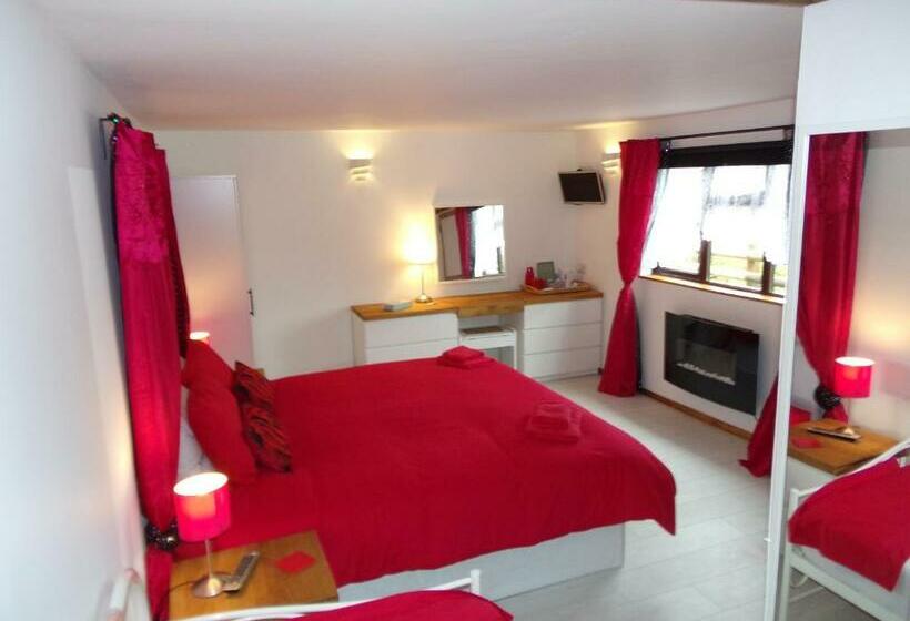 חדר סטנדרט לשלושה, Barton Gate Farm B&b