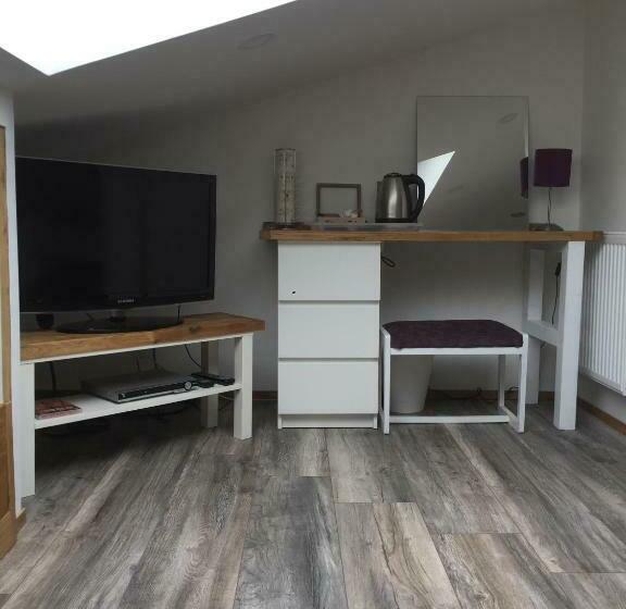 חדר סטנדרט לארבעה, Barton Gate Farm B&b