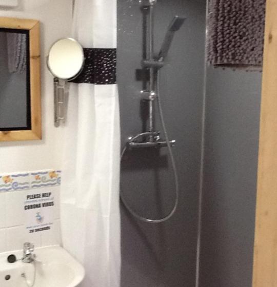 חדר סופריור לשלושה, Barton Gate Farm B&b