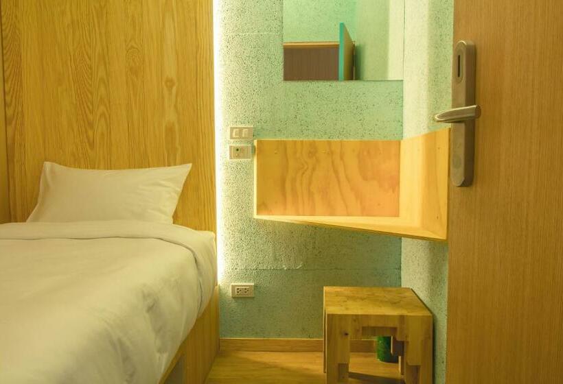 Номер Стандарт Индивидуальный, Boxtel @ Suvarnabhumi Airport