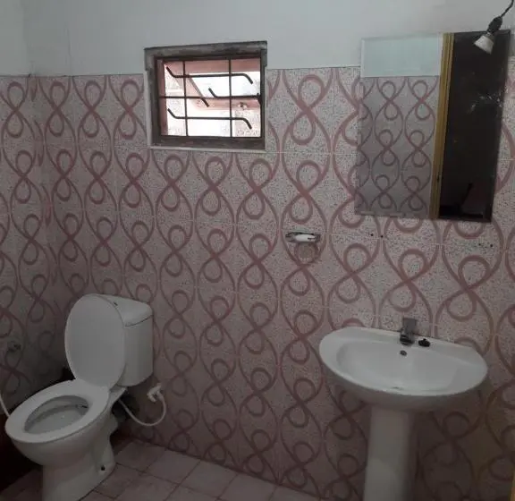 اتاق استاندارد یک نفره, Margosa Guesthouse