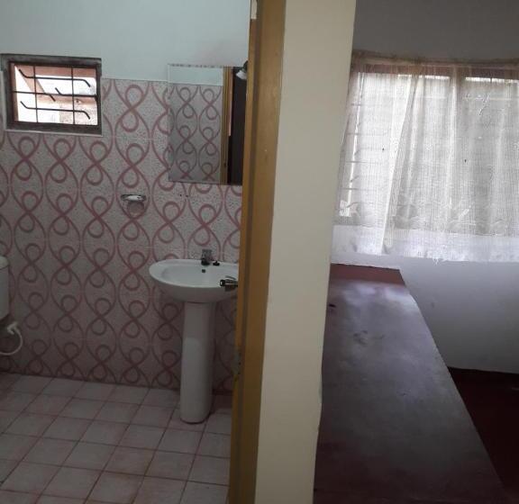 Номер Стандарт Индивидуальный, Margosa Guesthouse