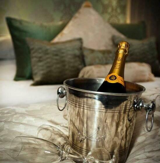 デラックスルーム, The George Inn