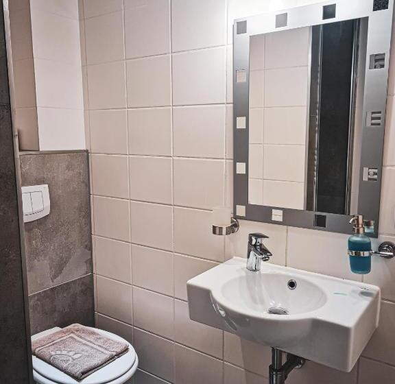 חדר סטנדרט, 108