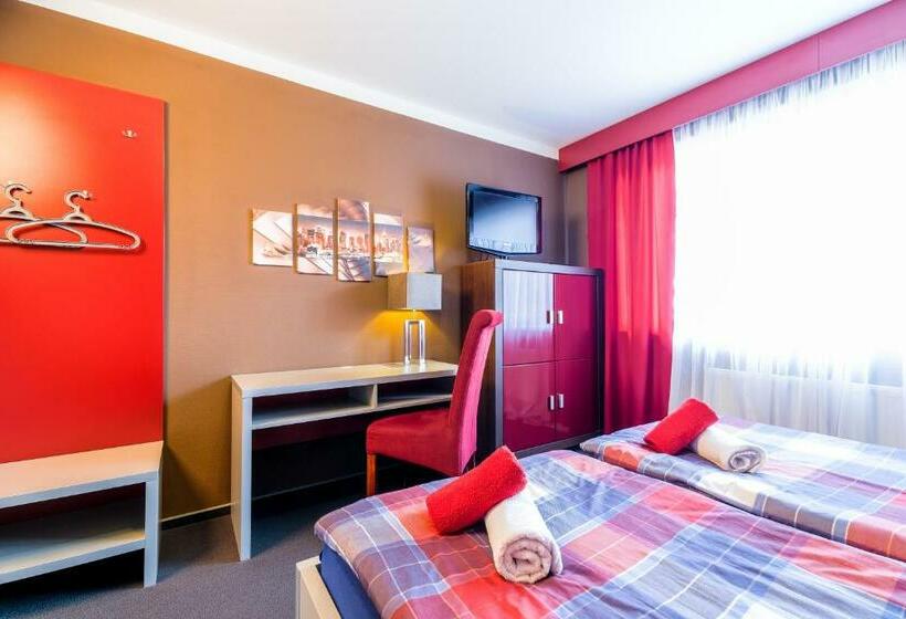 חדר סטנדרט, 108