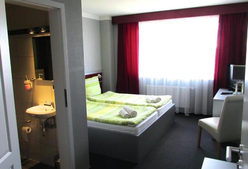 חדר סטנדרט, 108